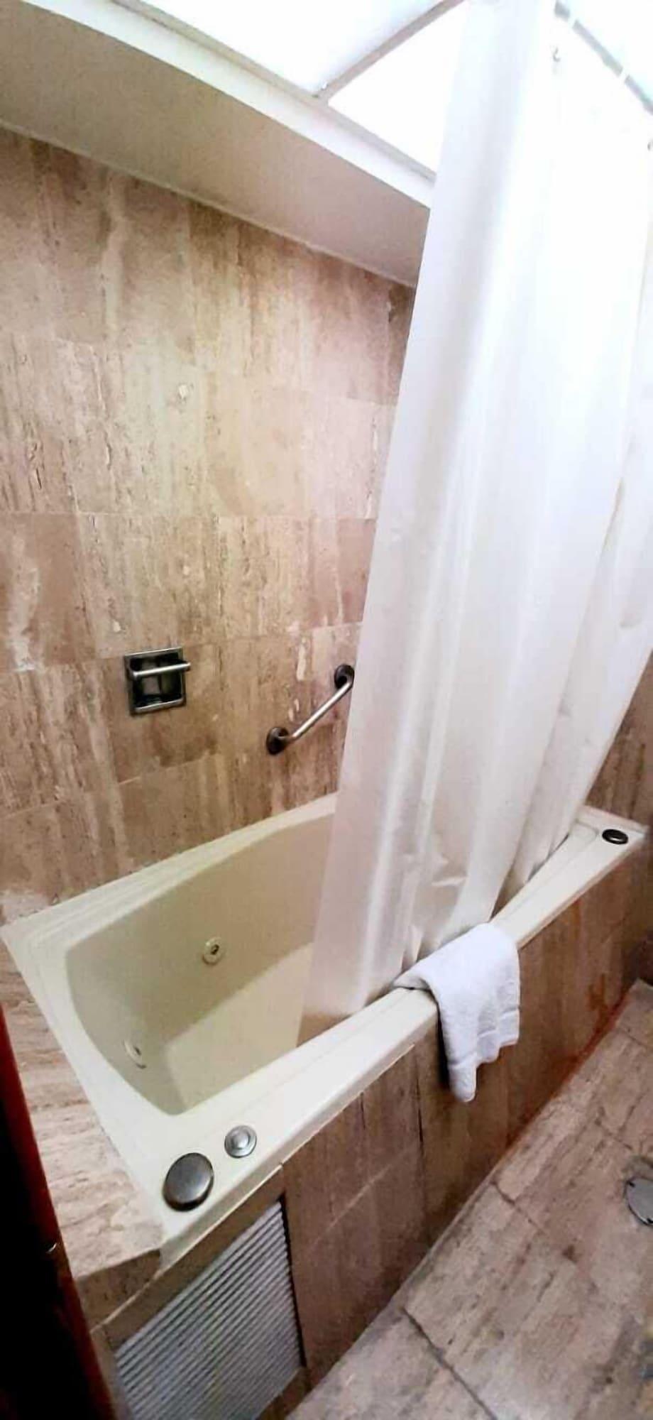 Oliva Plaza 4* Guadalajara