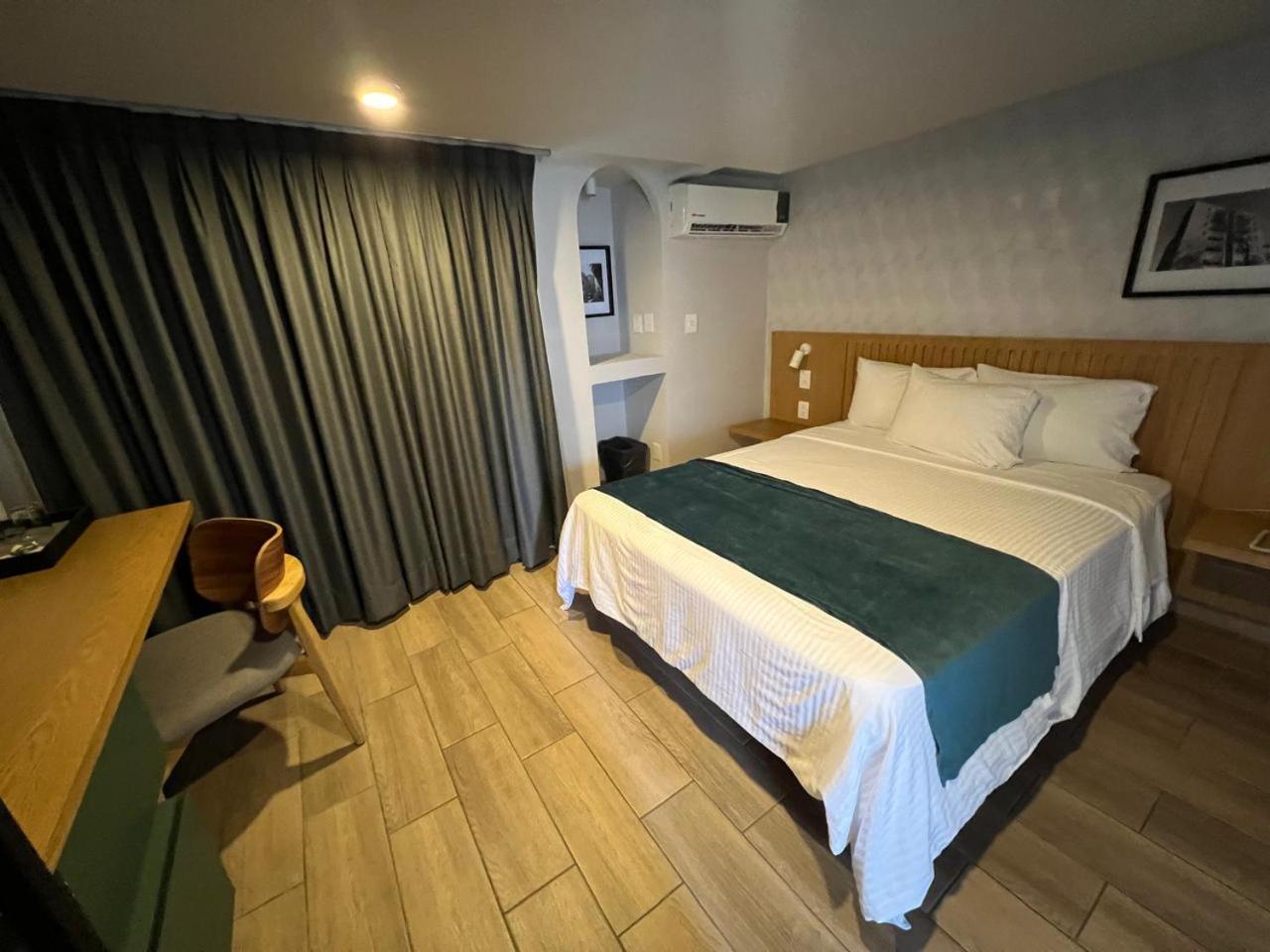 Hotel Oliva Plaza